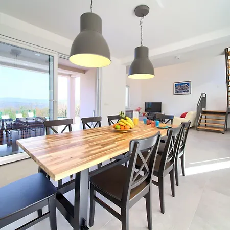 Feriehus Olivia Mit Eigenem Pool By Interhome *