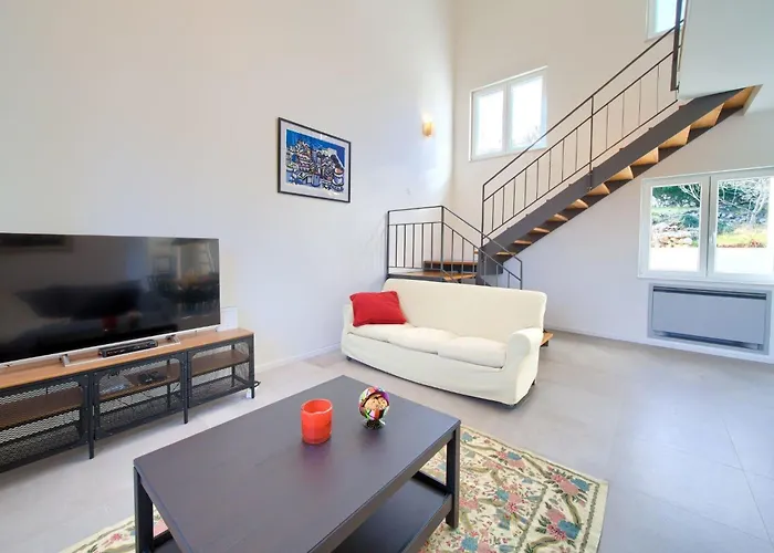 Feriehus Olivia Mit Eigenem Pool By Interhome Vrh (Krk)