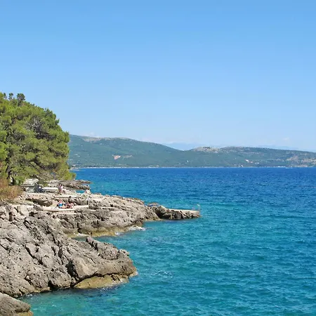 Olivia Mit Eigenem Pool By Interhome Vrh (Krk)