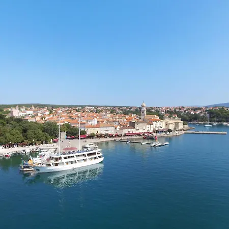 Olivia Mit Eigenem Pool By Interhome *