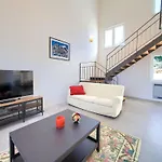 別荘 Olivia Mit Eigenem Pool By Interhome Vrh