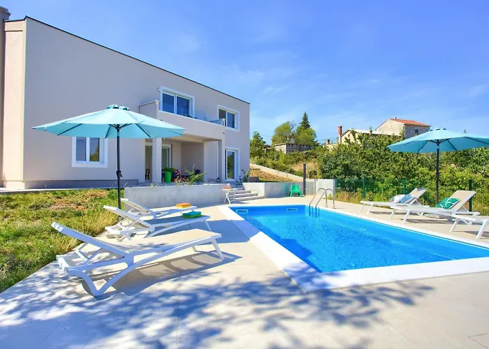 Olivia Mit Eigenem Pool By Interhome * Vrh (Krk)